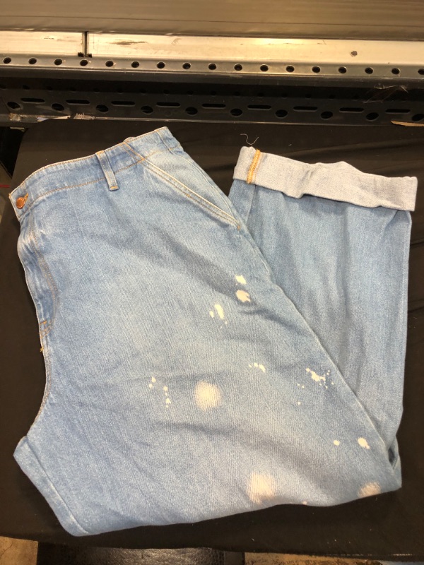 Photo 1 of  Women's High-Rise Relaxed Straight Jeans - Universal Thread Light Wash Size 18