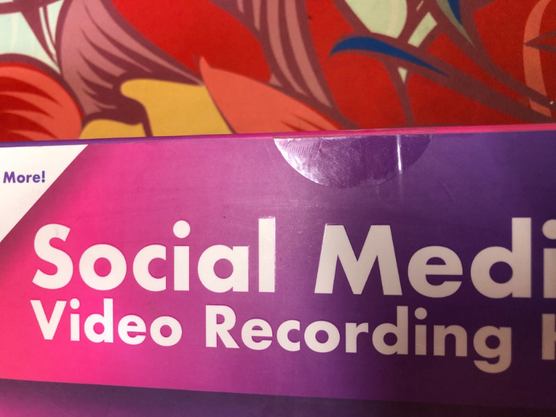 Photo 2 of Gabba Goods Social Media Video Recording Kit,New  -- Factory Sealed --
