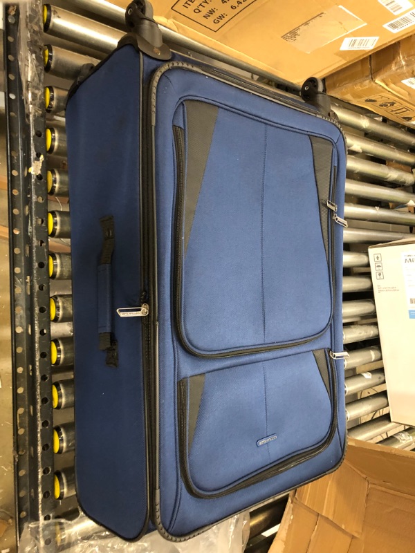 Photo 2 of 
U.S. Traveler Aviron Bay Expandable Softside Luggage with Spinner Wheels, Navy, Checked-Large 31-Inch
Size:Checked-Large 31-Inch
Color:Navy