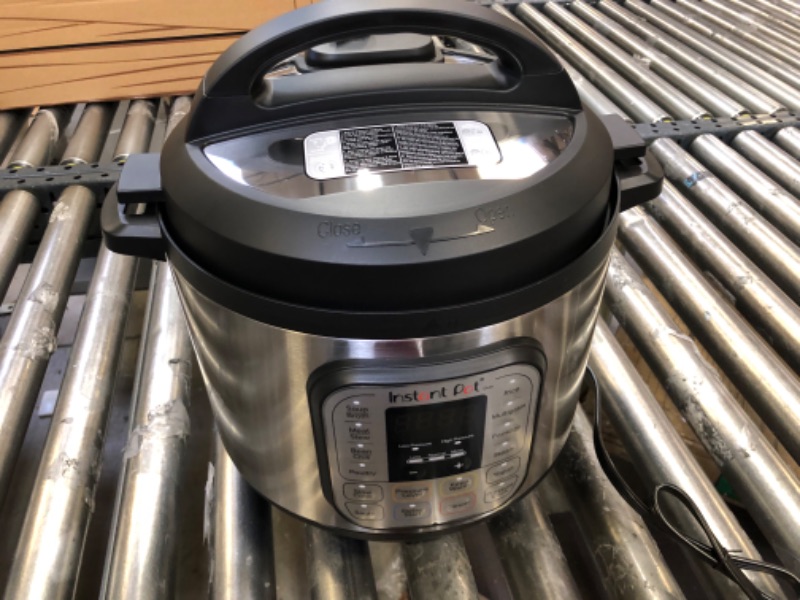 Photo 5 of 8 qt. Stainless Steel Duo Electric Pressure Cooker