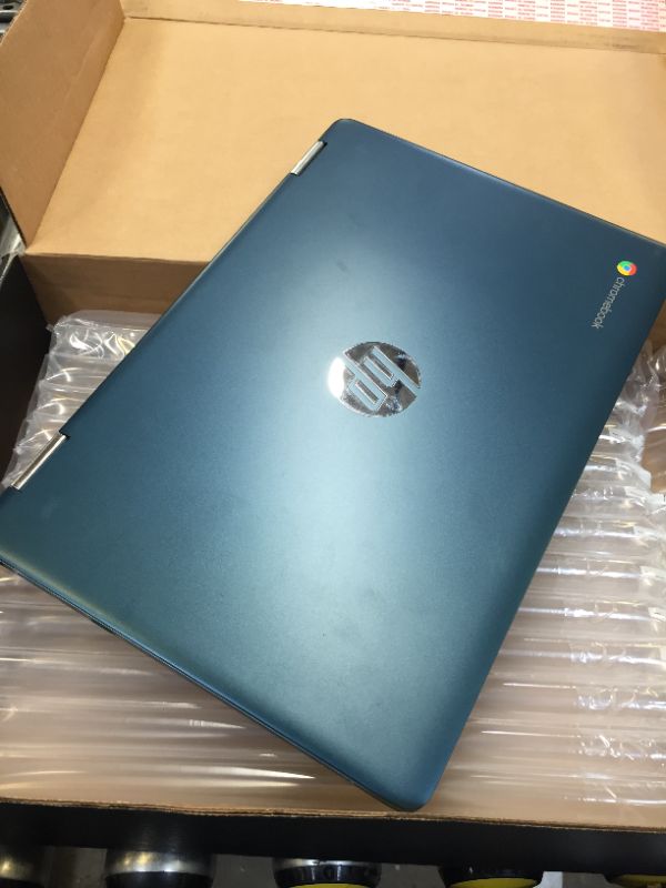 Photo 2 of HP Chromebook x360 14a-ca0130wm , Intel® Celeron® N4020, 4 GB LPDDR4-2400 MHz RAM (onboard) , Intel® UHD Graphics 600 , 64 GB eMMC




