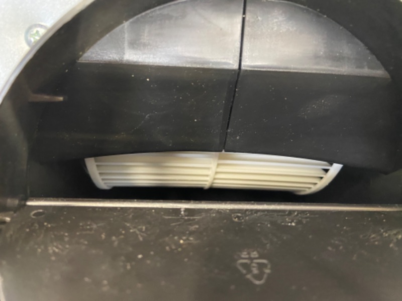 Photo 1 of ***NEW ITEM, Comfee CVP36W7AST 36 Inch 450 CFM 3 Speed Gesture Sensing &Touch Control Panel Stainless Steel Wall Mount Ductless/Ducted Convertible Vent Baffle Filters and 2 LED Lights Range Hood, BOX DAMAGE
