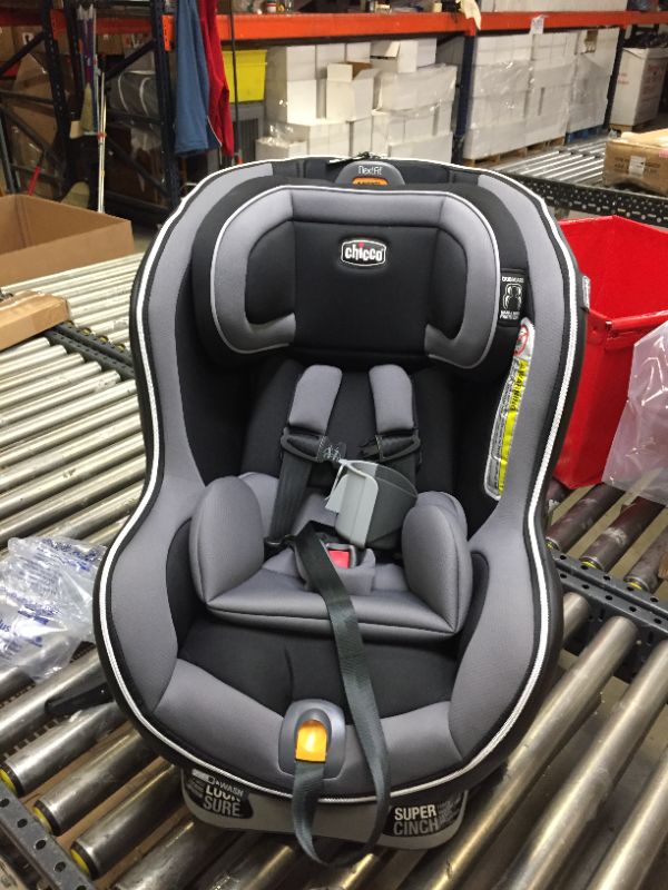 Photo 3 of Chicco Convertible Car Seat - Carbon