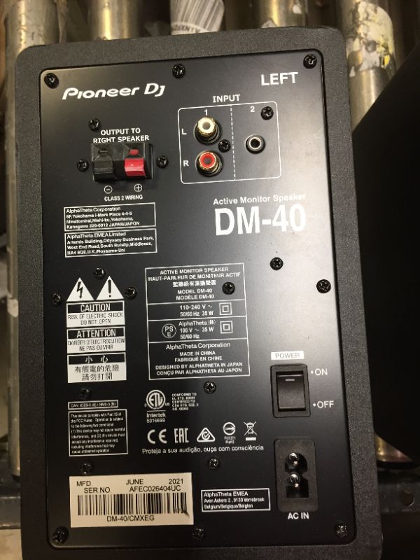 Photo 3 of Pioneer DJ DM-40 - 21W 4" Two-Way Active Monitor - Black (Pair)
