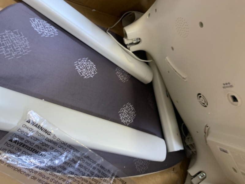 Photo 1 of 4moms mamaRoo sleep bassinet, Box Packaging Damaged, Moderate Use, Scratches and Scuffs on item, Missing Parts
