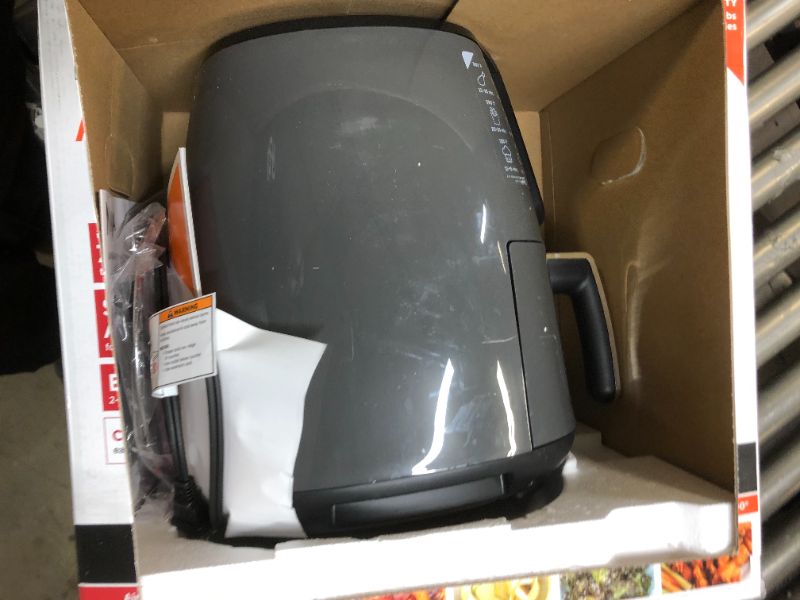 Photo 2 of 4 Qt. Electric Black Air Fryer with Recipe Book (AF101)