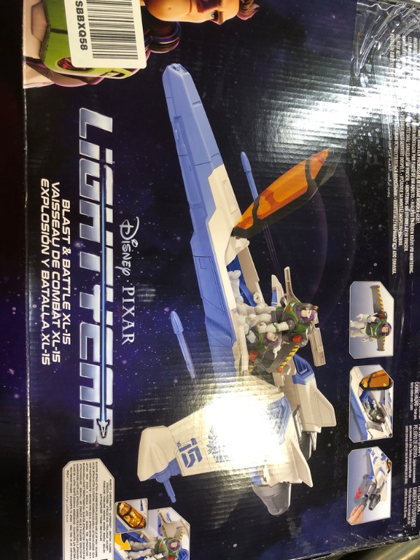 Photo 1 of Disney and Pixar Lightyear Toys, XL-15 Spaceship Vehicle with Buzz Lightyear Action Figure and Projectiles, Blast and Battle Pack????
