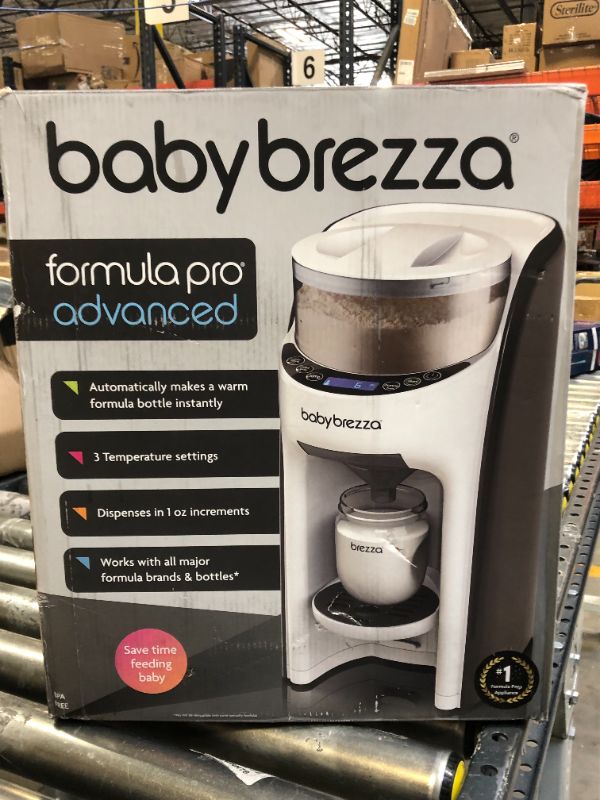 Photo 2 of Baby Brezza New and Improved Formula Pro Advanced Dispenser Machine