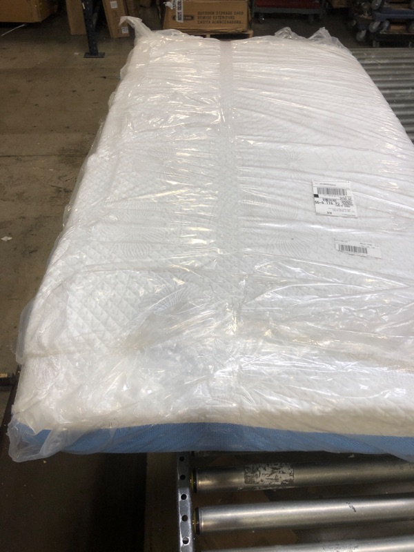 Photo 1 of 75x39x10inch  Bed Matress 