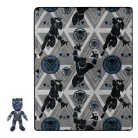 Photo 1 of Black Panther Throw and Pillow Set

