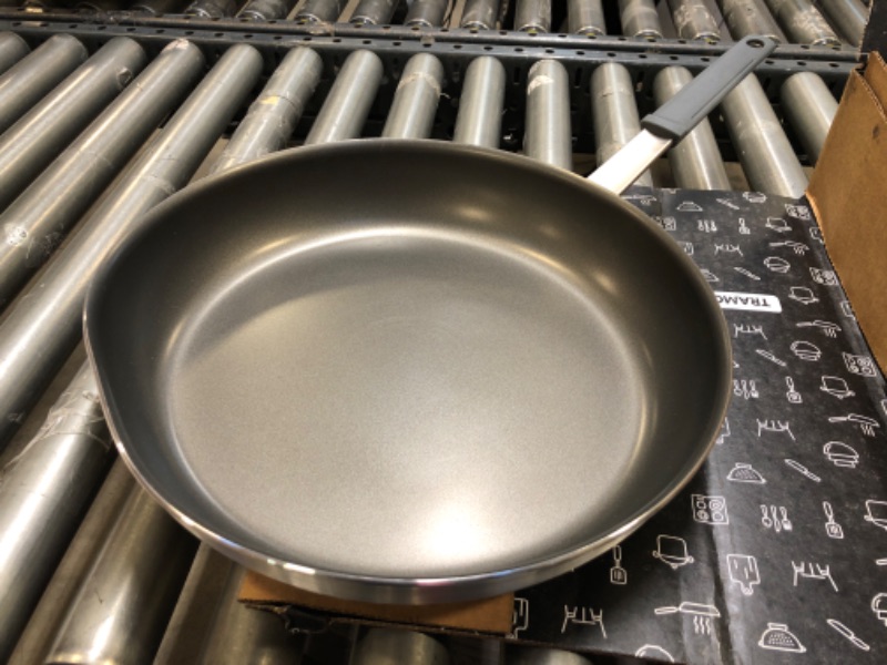 Photo 2 of 14in Fry Pan