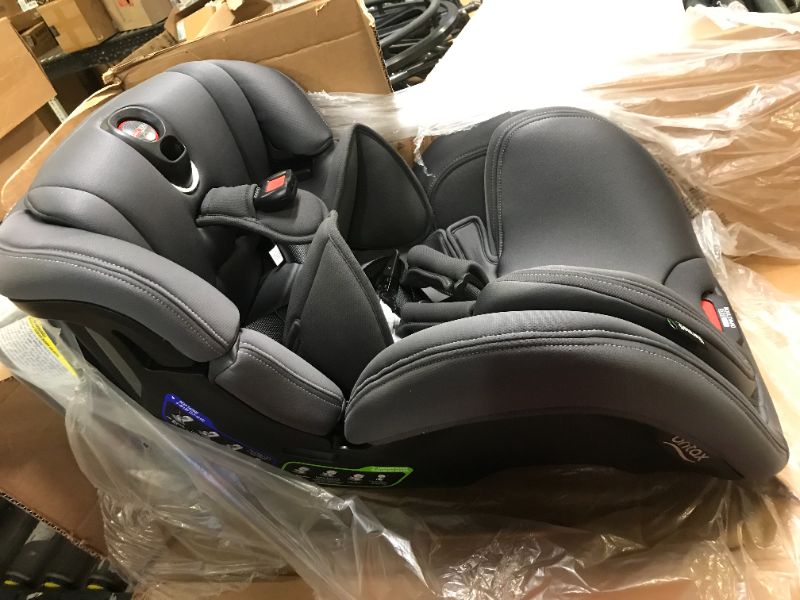 Photo 2 of Britax Boulevard ClickTight Convertible Car Seat 2 Layer Impact Protection - Rear and Forward Facing - 5 to 65 Pounds