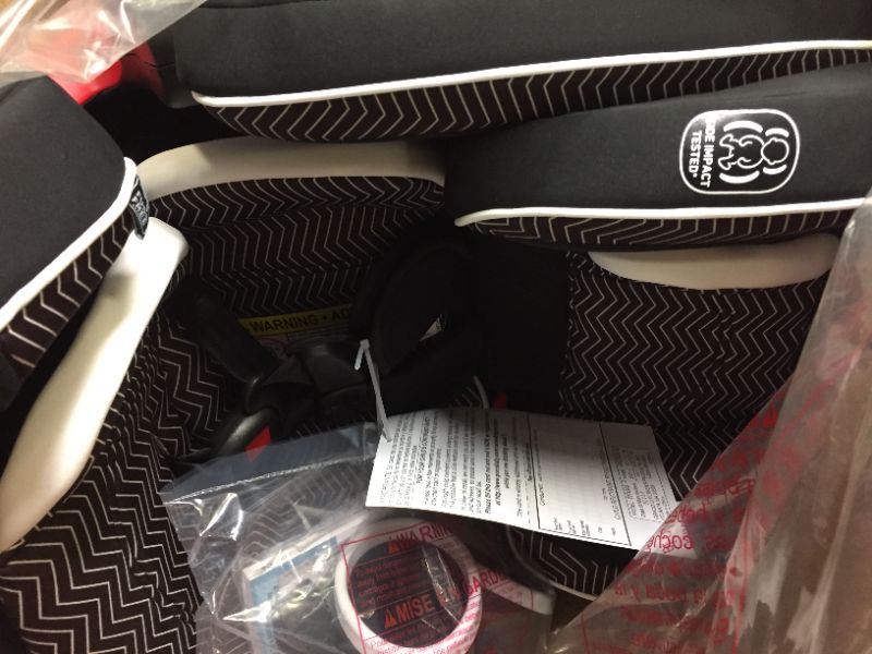Photo 1 of Graco 4ever DLX 4-in-1 Convertible Car Seat - Zagg
