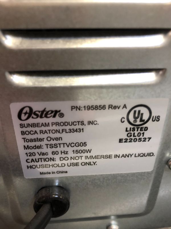 Photo 3 of Oster Countertop Oven with Convection, Stainless Steel Tssttvcg05
