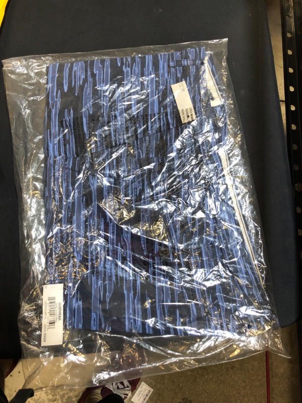 Photo 1 of Amazon Brand - Goodthreads Men's 7" Inseam Flat-Front Stretch Chino Short, Camo Stripe Print Size 42  -- Factory Sealed--