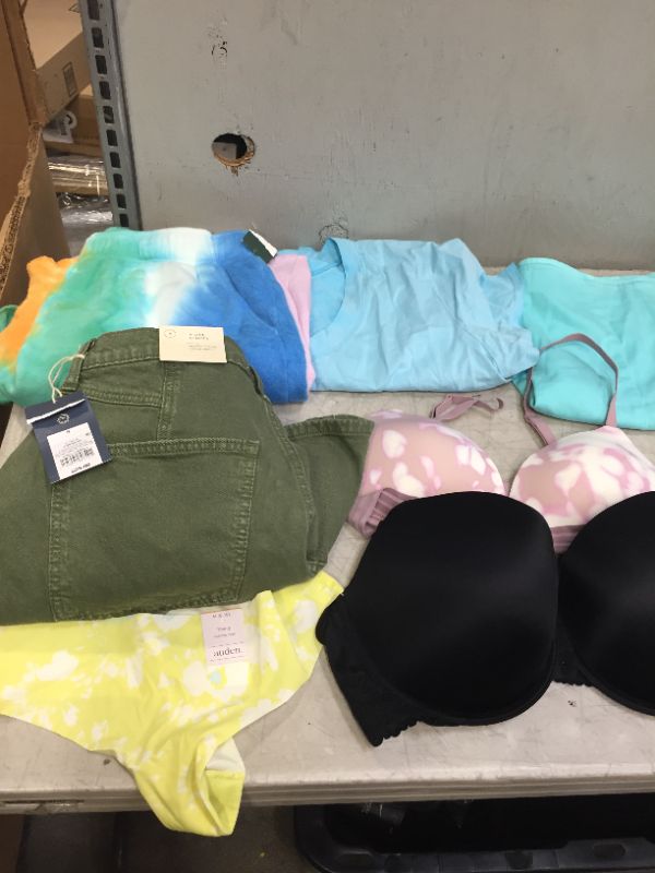 Photo 2 of Bag lot of 10 women clothing items - different styles and sizes ---sold as is --