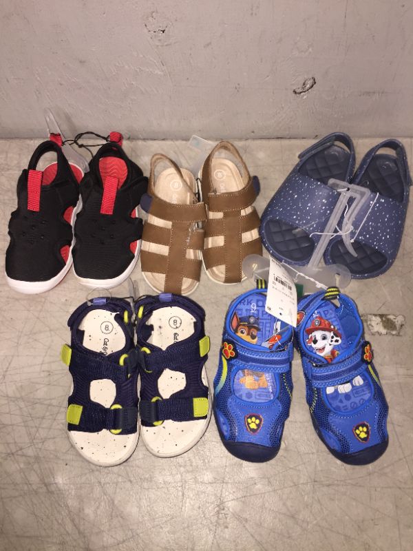 Photo 1 of BAG LOT OF 5 PAIRS OF BOY SHOES - SIZE 8 AND 9 --SOLD AS IS --