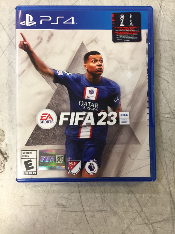 Photo 1 of FIFA 23 - PlayStation 4 - BOX IS BENT -