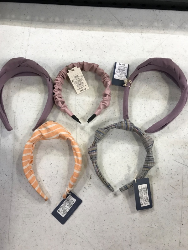 Photo 1 of Assorted hairbands, set of 5