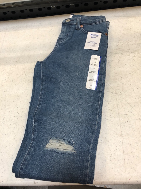 Photo 1 of DENIZEN® from Levi's® Girls' High-Rise Ankle Straight Jeans -
SIZE 10 