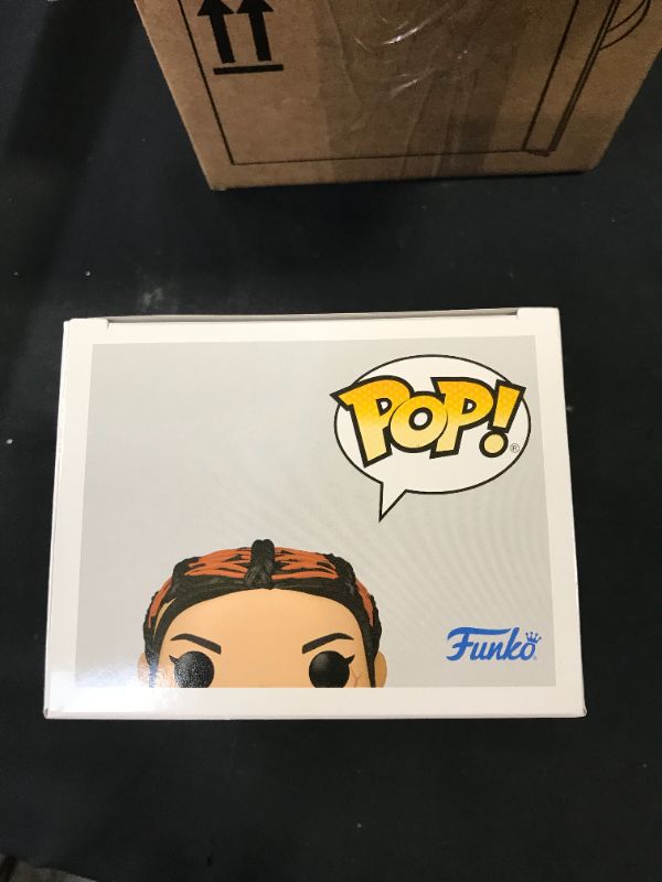 Photo 3 of Funko Pop! Star Wars: Mandalorian - Fennec Shand --- new 