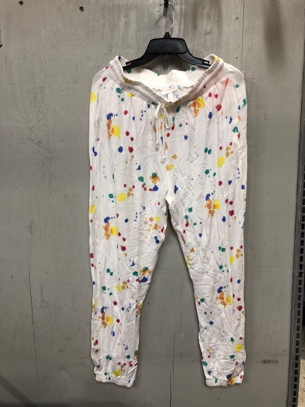 Photo 1 of 
Women's Splatter Print Fleece Lounge Jogger Pants - Colsie White L