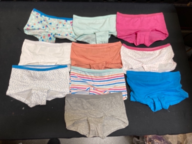 Photo 1 of BAG LOT, TODDLER UNDERWEAR SIZE 4T(BUY AS IS)