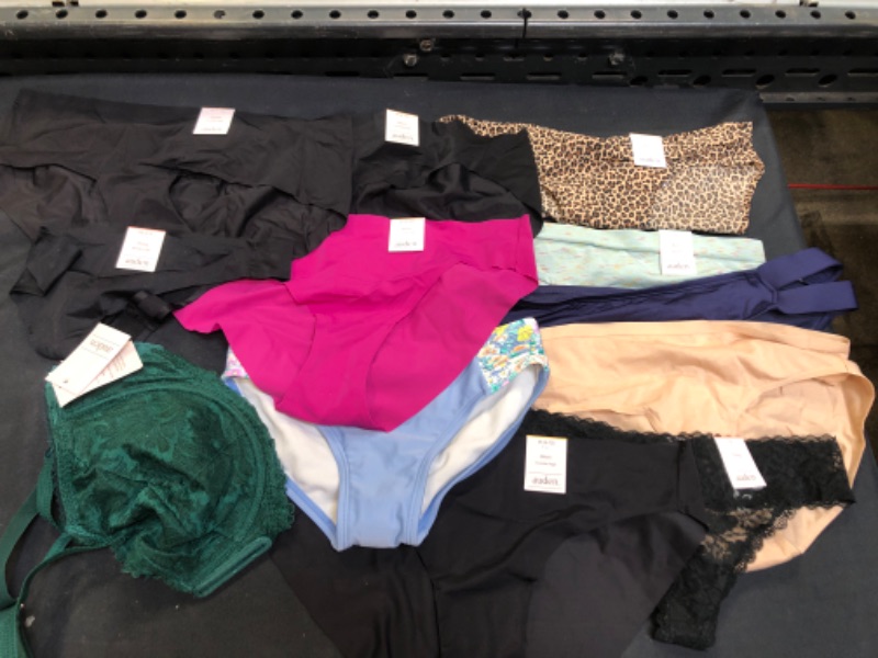 Photo 1 of BAG LOT, WOMENS, UNDERWEAR(SIZES MAY VARY,BUY AS IS)