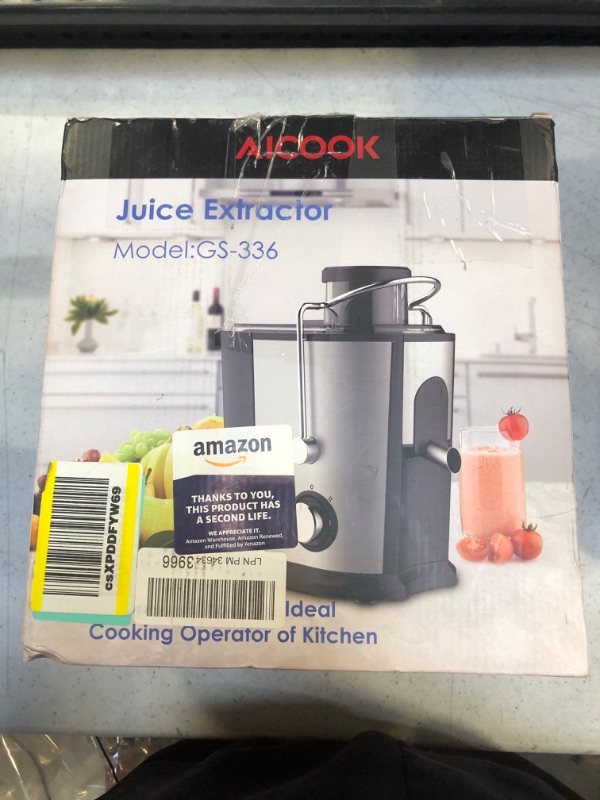 Photo 4 of AICOOK Juicer Easy to Clean, 3 " Juice Extractor BPA Free Compact Fruits & Vegetables Juicer, Dual Speed Centrifugal Juicer with Non-drip Function, Stainless Steel Juicers  
