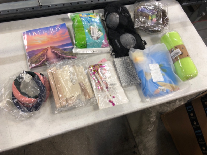 Photo 1 of 10 ITEM ASSORTED ITEMS BAG LOT