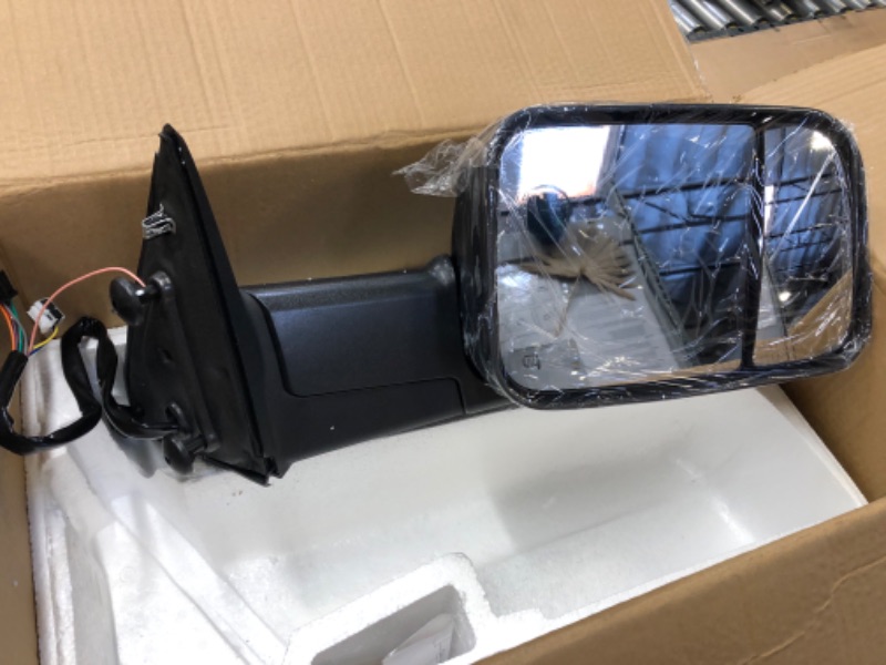 Photo 1 of towing mirrors for truck, unknown make and model 