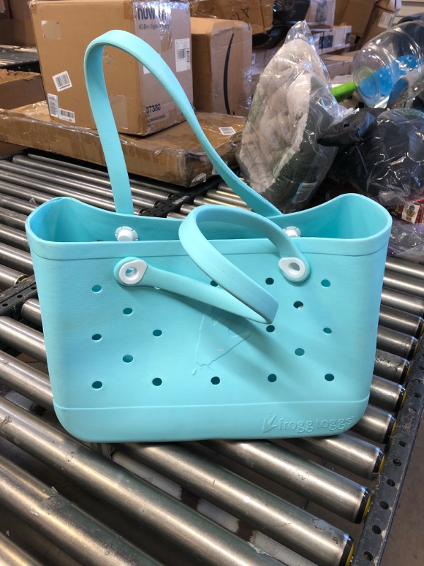 Photo 1 of FROGG TOGGS Tote Lightweight, Washable EVA Beach And Beyond Bag, Baby Blue, Minor scratches and scrapes, Used, One strap broken