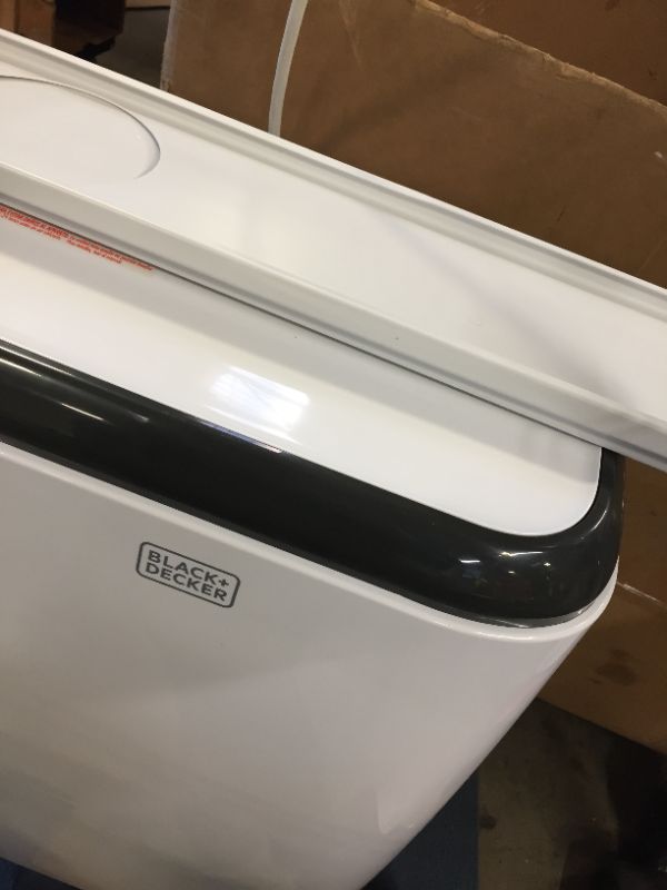 Photo 2 of *** FOR PARTS *** BLACK+DECKER 12,000 BTU Portable Air Conditioner with Heat and Remote Control, White
