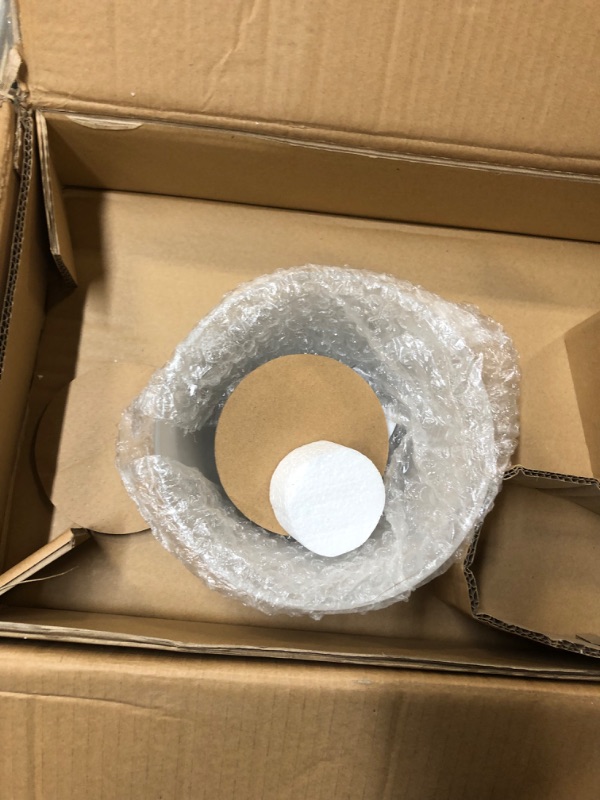 Photo 1 of GENERIC LIGHT FIXTURE 
