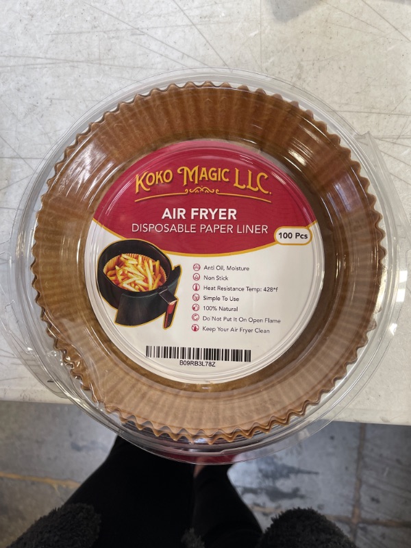 Photo 2 of Air Fryer Disposable Paper Liner, Disposable Fryer Paper Pads, Non-Stick Air Fryer Lined Oil Resistant, Brown
