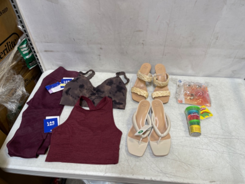Photo 1 of BAG LOT MISC ITEMS, CLOTHING & SHOES
CLOTHES- XS-M
SHOES- 7.5 & 10