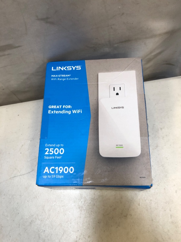 Photo 2 of Linksys RE7000 AC1900 Gigabit Range Extender / Wi-Fi Booster / Repeater MU-MIMO (Max Stream RE7000) (unable to test) 