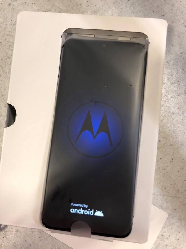 Photo 4 of Motorola Moto G Pure Unlocked (32GB) - Blue

