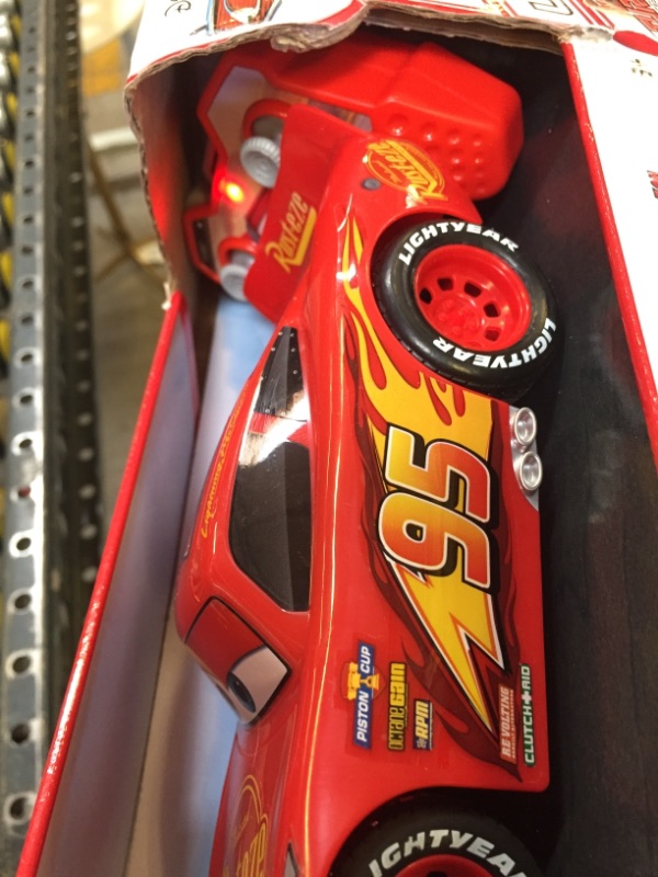 Photo 2 of Cars Lightning McQueen RC 1:24 Scale Remote Control Car 2.4 Ghz
