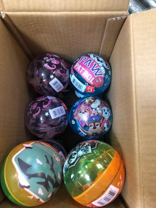 Photo 2 of BOX OF 18 --------- MISCELLANEOUS RUBBER BOUNCY BALLS