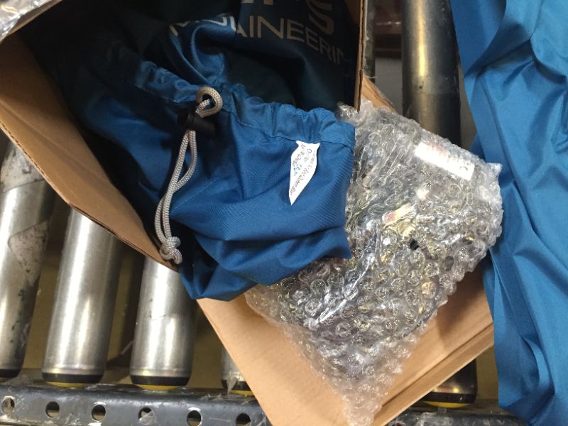 Photo 1 of Alps Mountaineering - Vertex Air Bed Queen - Blue