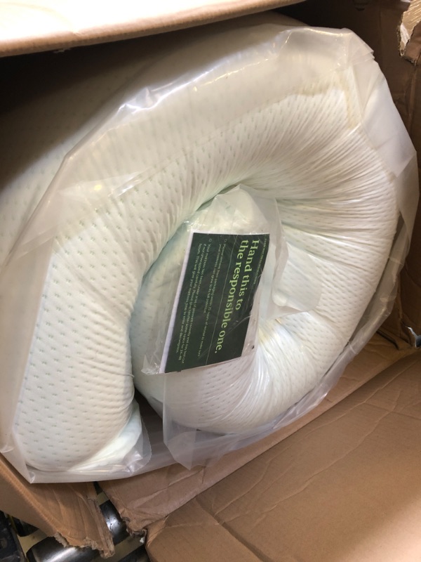 Photo 2 of Zinus 12 Inch Green Tea Memory Foam Mattress / CertiPUR-US Certified / Bed-in-a-Box / Pressure Relieving, Queen

