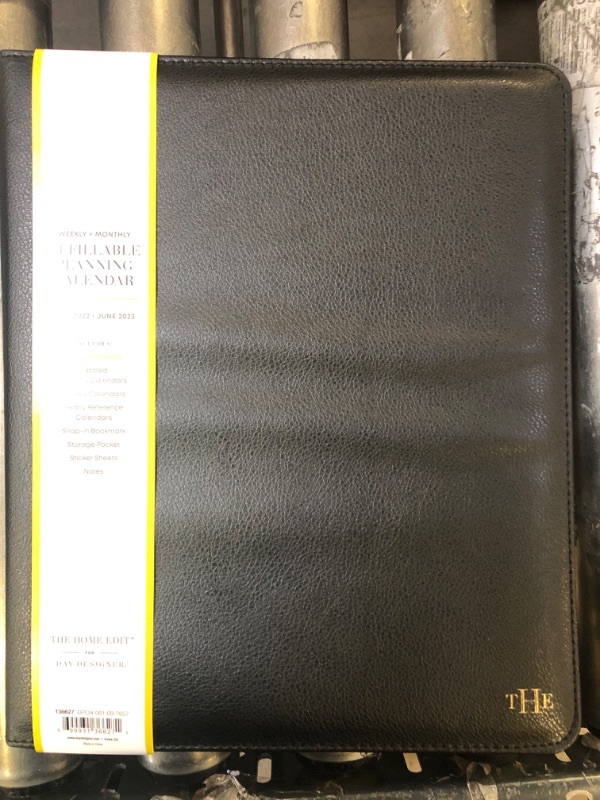 Photo 1 of 2022-23 Academic Planner Weekly/Monthly Wirebound Refillable 8.5"x11" Black 