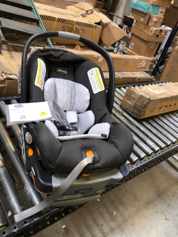 Photo 1 of Chicco KeyFit 30 Infant Car Seat and Base | Rear-Facing Seat for Infants 4-30 lbs.| Infant Head and Body Support | Compatible with Chicco Strollers | Baby Travel Gear
