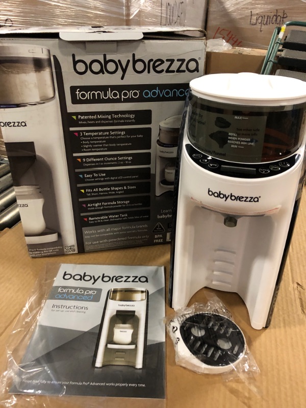 Photo 2 of Baby Brezza New and Improved Formula Pro Advanced Dispenser Machine