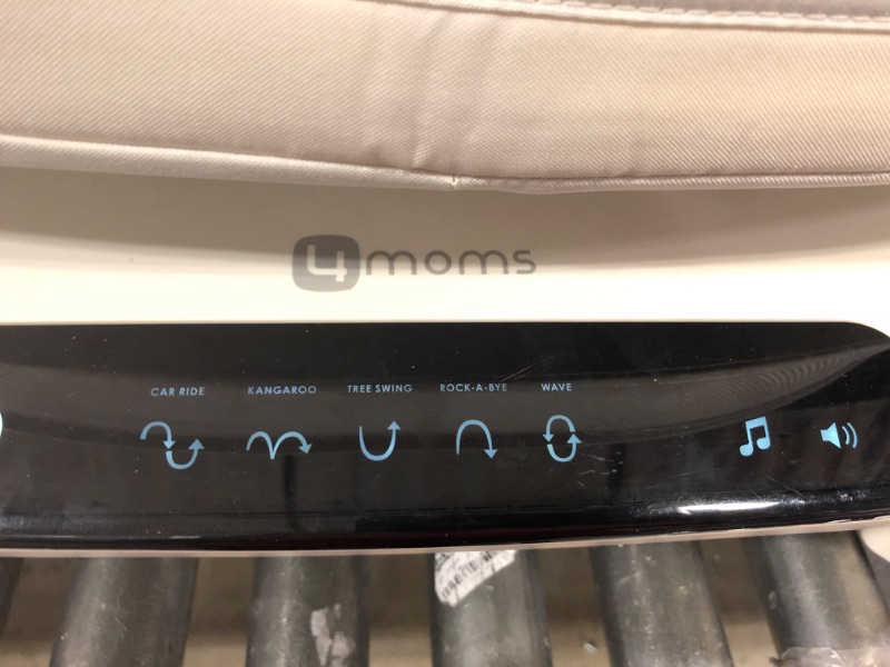 Photo 3 of 4moms mamaRoo sleep bassinet