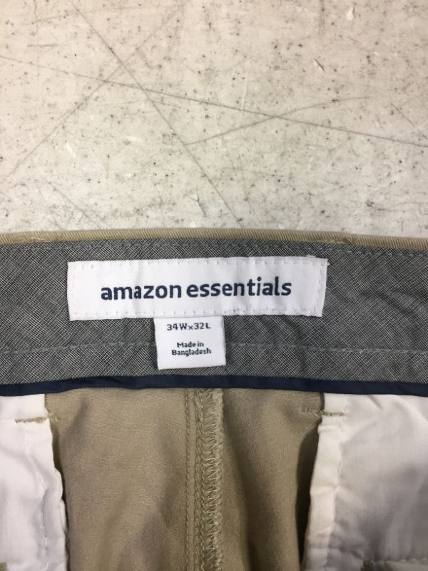 Photo 3 of Amazon Essentials Men's Classic-Fit Wrinkle-Resistant Flat-Front Chino Pant
Size: 34Wx32L