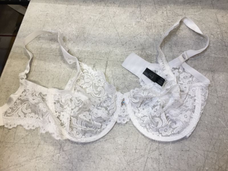 Photo 2 of Smart & Sexy Women's Signature Lace Push-up Bra
Size: 36DD