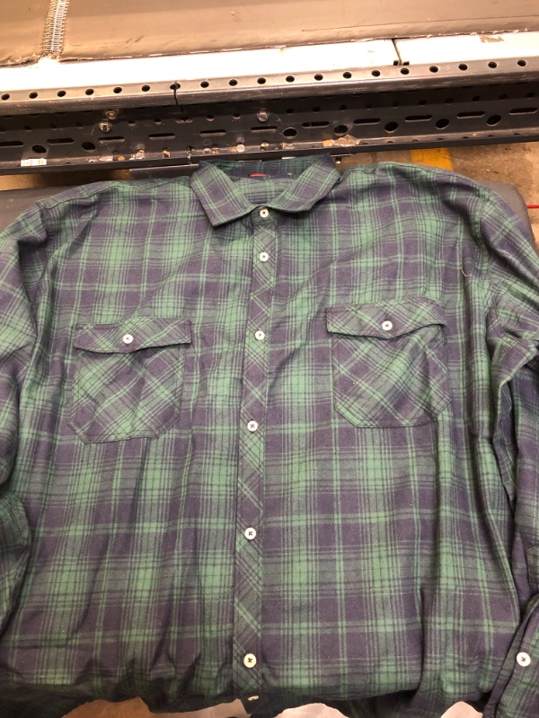 Photo 1 of Men's Slim-Fit Long-Sleeve Brushed Flannel Shirt. Size 5XL