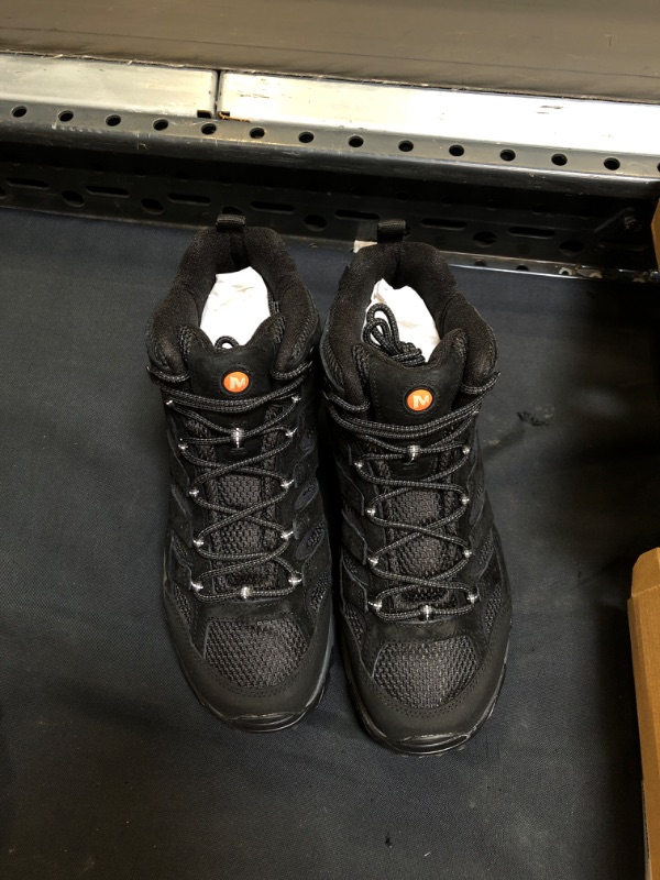 Photo 1 of Merrell Men's Moab 2 Vent Mid Hiking Boot. SIZE 10.5
